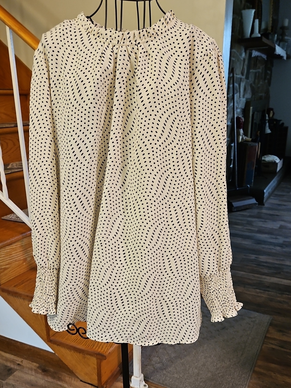 👚CAROLINA BELLE Creamy White Polka Dot Long Sleeve Blouse